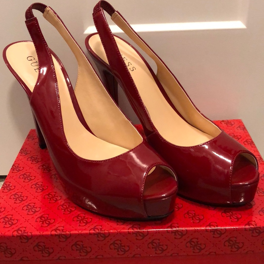 Guess heels new in box